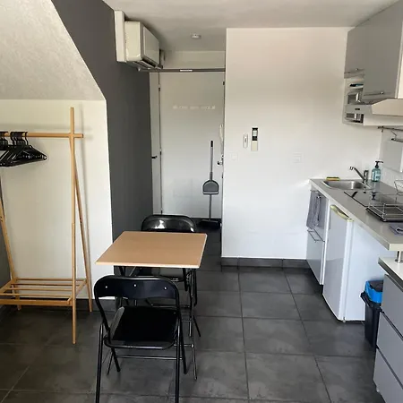 3 Proche Fac Climatise